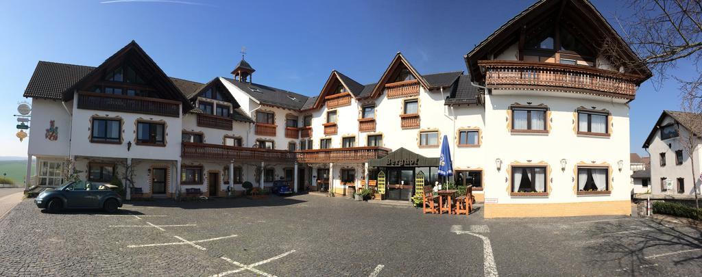 Hotel - Restaurant Berghof Berghausen  Ngoại thất bức ảnh