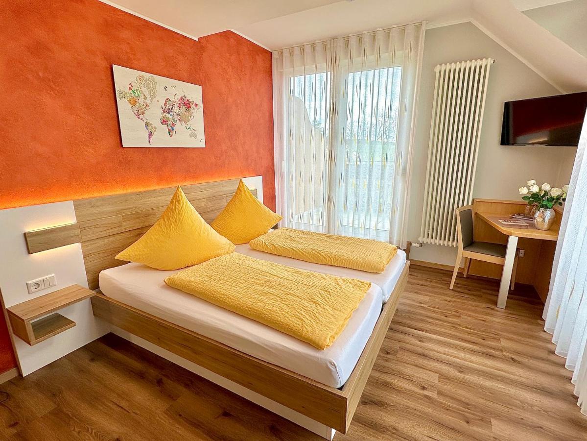 Hotel - Restaurant Berghof Berghausen  Ngoại thất bức ảnh